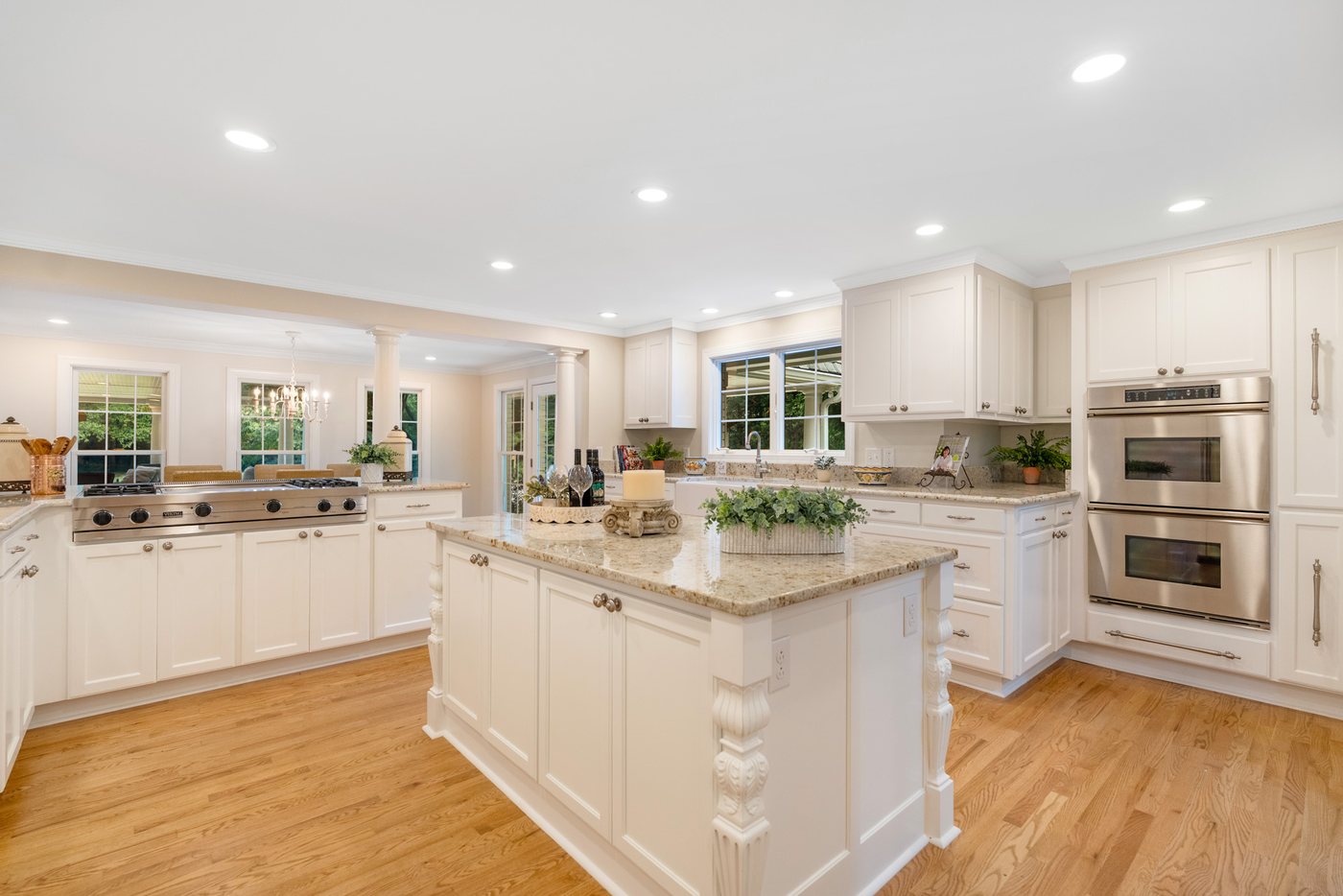The kitchen, wide